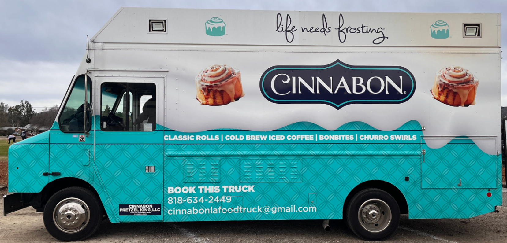 Cinnabon food truck